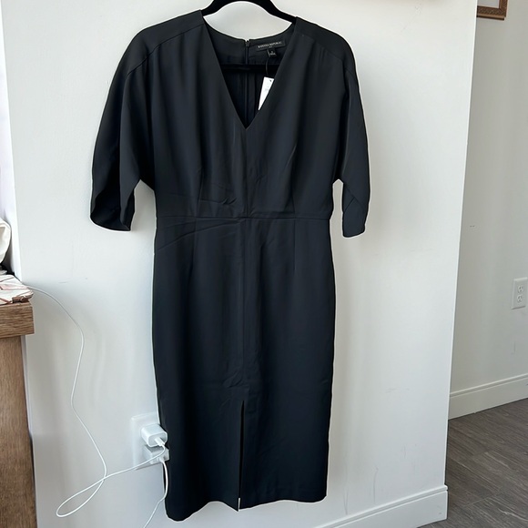 Dress - Picture 1 of 4